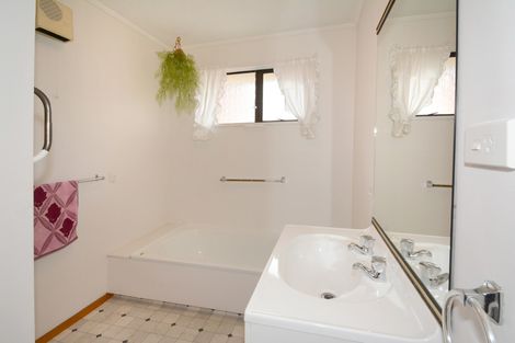 Photo of property in 49a Melbourne Street, South Dunedin, Dunedin, 9012