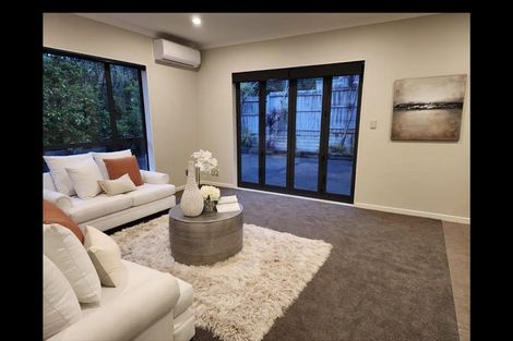 Photo of property in 29 Dressage Lane, Greenhithe, Auckland, 0632