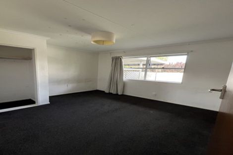 Photo of property in 68 Highbury Drive, Levin, 5510