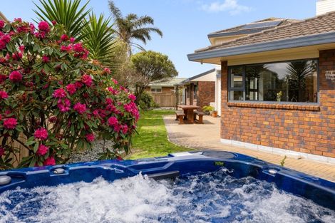 Photo of property in 13 Manuera Place, Ohope, 3121