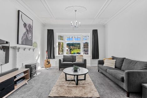 Photo of property in 109 Kaikorai Valley Road, Glenross, Dunedin, 9011