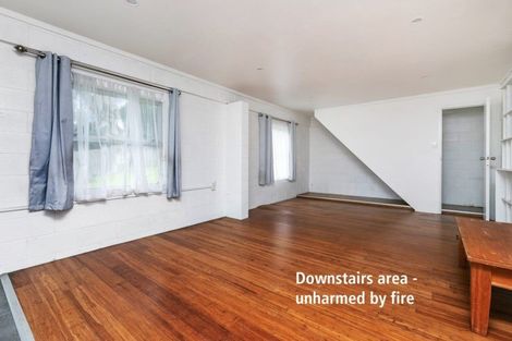 Photo of property in 2/21a Ludlow Terrace, Totara Vale, Auckland, 0627
