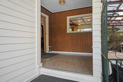 Photo of property in 50 Waller Street, Murchison, 7007