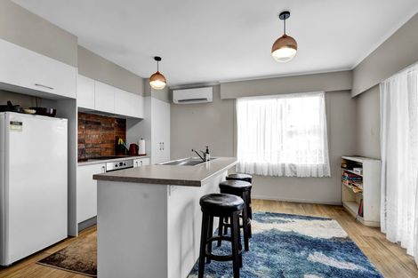 Photo of property in 65 Barrett Street, Westown, New Plymouth, 4310