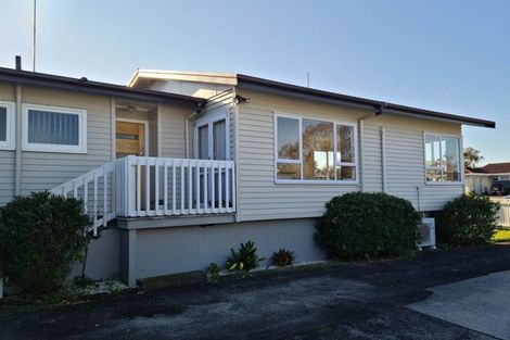 Photo of property in 27 Park Estate Road, Rosehill, Papakura, 2113