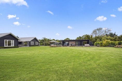 Photo of property in 142 Omaha Flats Road, Tawharanui Peninsula, Warkworth, 0986