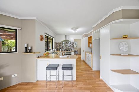 Photo of property in 19 Reybert Place, Massey, Auckland, 0614