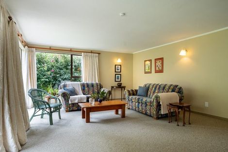 Photo of property in 119 Paekakariki Hill Road, Pauatahanui, Porirua, 5381