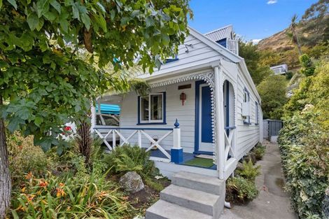 Photo of property in 36 Voelas Road, Lyttelton, 8082