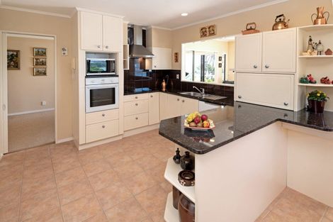 Photo of property in 8 Lilford Place, Half Moon Bay, Auckland, 2012