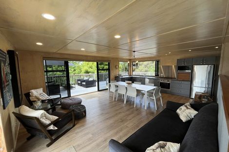 Photo of property in 112 Winslow Place, Matarangi, Whitianga, 3592