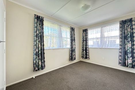 Photo of property in 20 Mark Avenue, Paparangi, Wellington, 6037