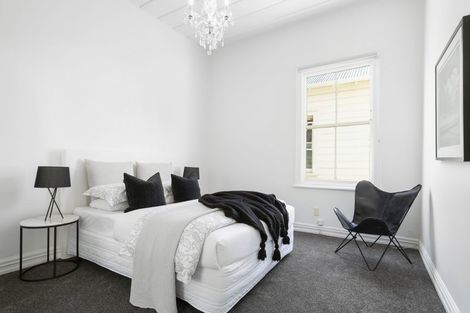 Photo of property in 53 Esplanade Road, Mount Eden, Auckland, 1024