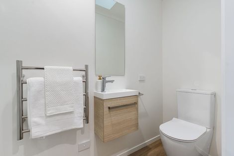 Photo of property in 1/70 Thompson Street, Leamington, Cambridge, 3432