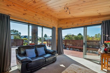 Photo of property in 48 Catherine Crescent, Whitianga, 3510
