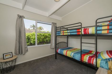 Photo of property in 15 Mccormick Place, Pauanui, Hikuai, 3579