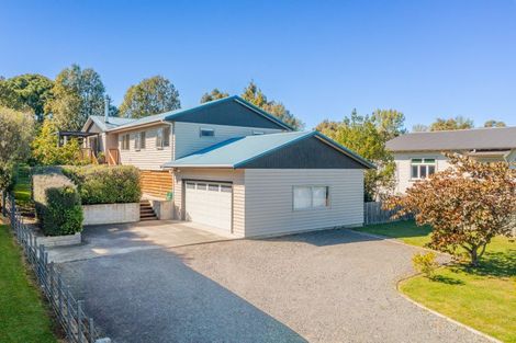 Photo of property in 21 Watts Street, Waipawa, 4210