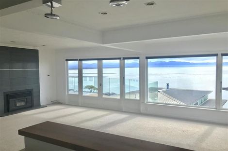 Photo of property in 118 Princes Drive, Britannia Heights, Nelson, 7010