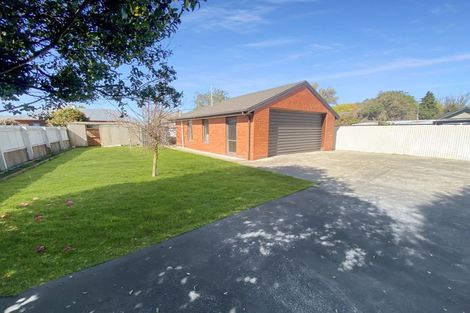 Photo of property in 187 Aorangi Road, Bryndwr, Christchurch, 8053