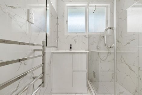 Photo of property in 34a Landon Avenue, Mangere East, Auckland, 2024