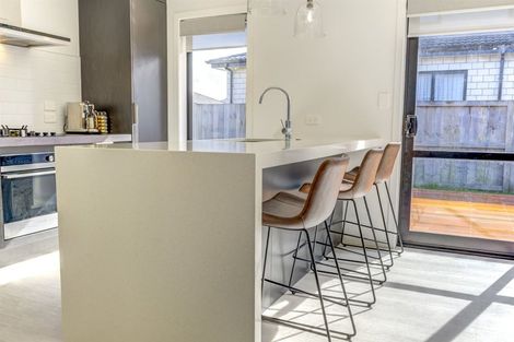 Photo of property in 19 Kimbrae Drive, Rototuna North, Hamilton, 3210