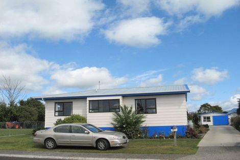 Photo of property in 46 Catherine Crescent, Whitianga, 3510