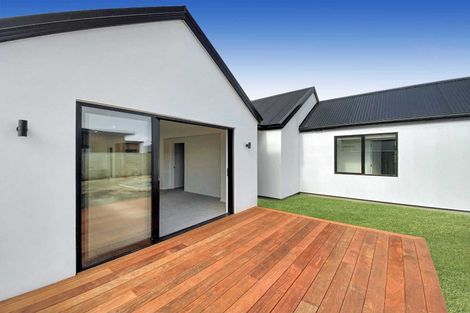 Photo of property in 8 Helen Place, Halswell, Christchurch, 8025