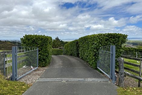 Photo of property in 1611 Kaipara Coast Highway, Kaukapakapa, 0984