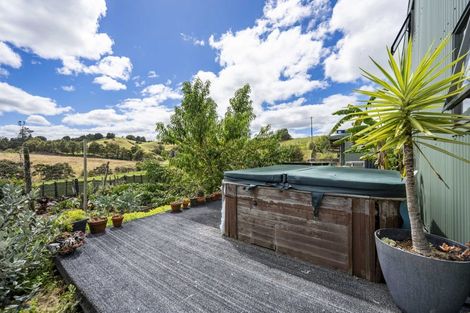 Photo of property in 135 Central Road, Mareretu, Maungaturoto, 0571