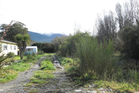 Photo of property in 9 Town Belt South, Blackball, 7804