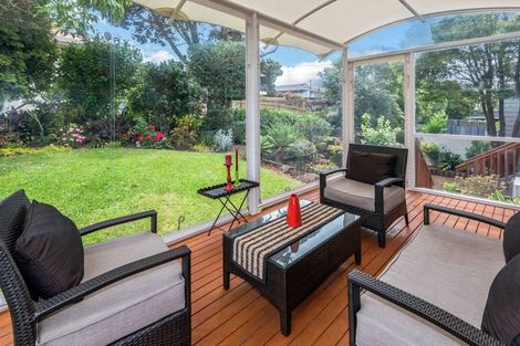 Photo of property in 2/11 Imogene Way, Half Moon Bay, Auckland, 2012