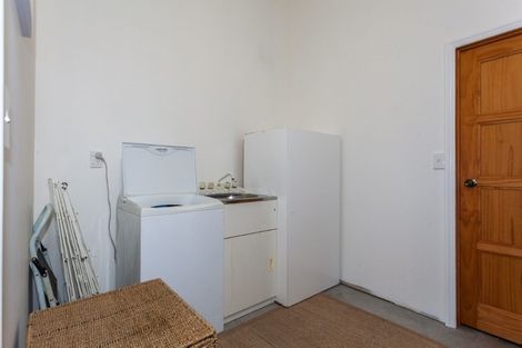 Photo of property in 3 Widdison Place, Whangamata, 3691