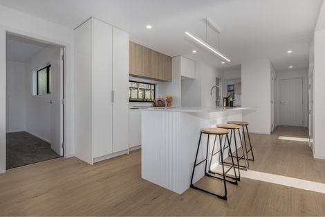 Photo of property in 102 Langdale Avenue, Paraparaumu, 5032