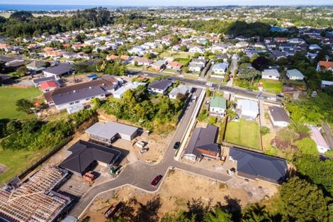 Photo of property in 9 Mackillop Way, Brooklands, New Plymouth, 4310