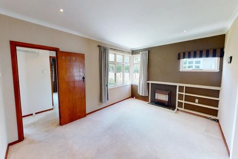 Photo of property in 11 Franklin Avenue, Hokowhitu, Palmerston North, 4410