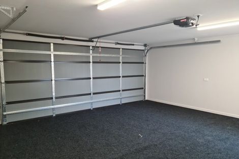 Photo of property in 10 Lussa Close, Broomfield, Christchurch, 8042