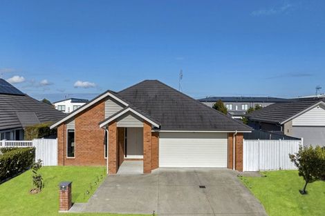 Photo of property in 31 Paso Fino Crescent, Karaka, Papakura, 2113