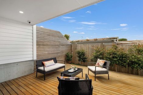 Photo of property in 7d Kotahi Road, Mount Wellington, Auckland, 1062