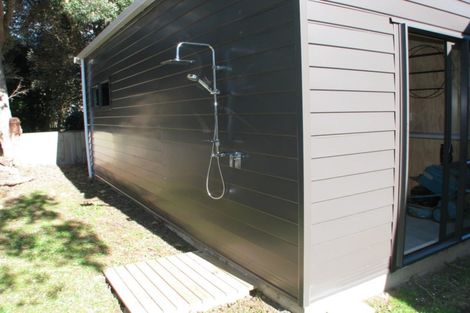 Photo of property in 105 Puriri Place, Matarangi, Whitianga, 3592