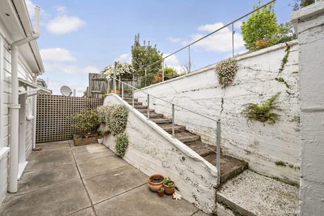 Photo of property in 7 Burwah Street, Berhampore, Wellington, 6023