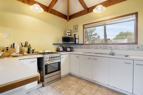 Photo of property in 250 Paroa Bay Road, Russell, 0272