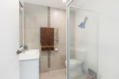 Photo of property in 116/17 Link Crescent, Stanmore Bay, Whangaparaoa, 0932