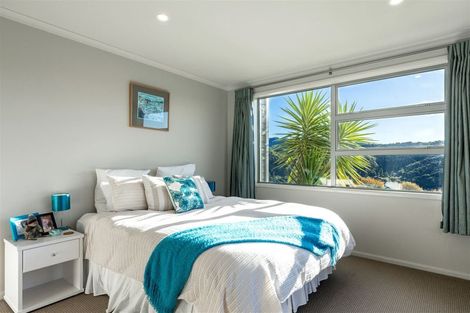 Photo of property in 7 Collins Place, Picton, 7220