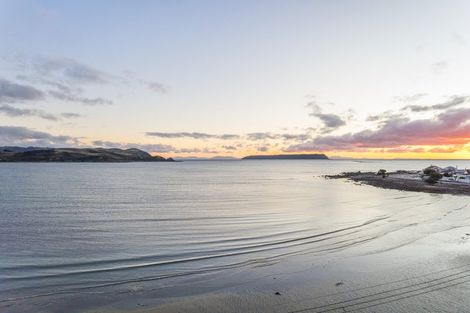 Photo of property in 22a Steyne Avenue, Plimmerton, Porirua, 5026