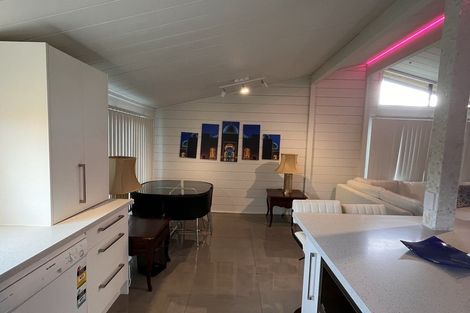 Photo of property in 19 Pyatt Crescent, Saint Johns, Auckland, 1072