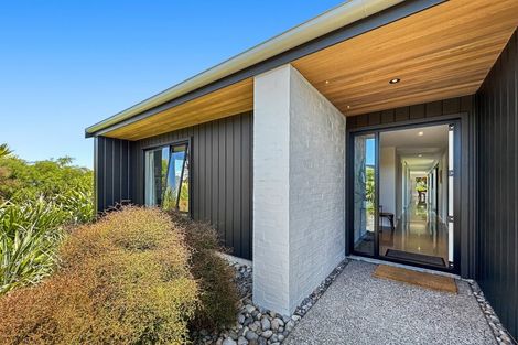 Photo of property in 46 Lacebark Drive, Kinloch, Taupo, 3377