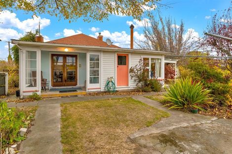 Photo of property in 15 Douglas Road, Amberley, 7410