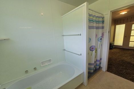 Photo of property in 44 Aylmer Street, Ross, 7812