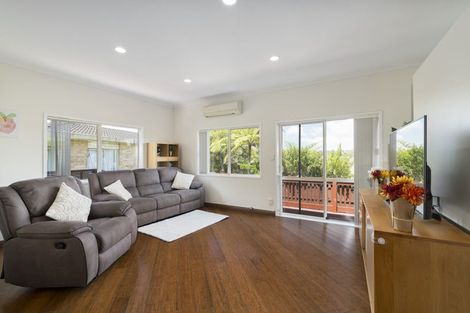 Photo of property in 25c Buscomb Avenue, Henderson, Auckland, 0610