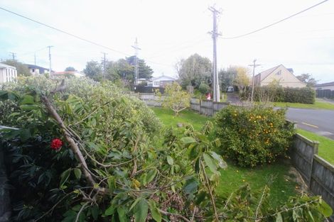 Photo of property in 1/38 Sunnyfield Crescent, Glenfield, Auckland, 0629